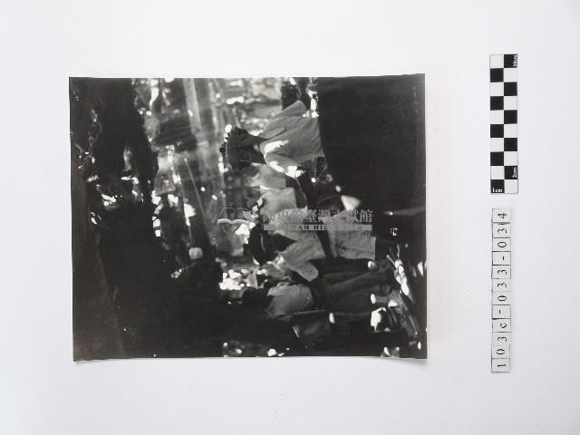 黃則修設童乩的祈禱藏品圖，第1張