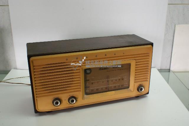 真空管收音機藏品圖，第1張