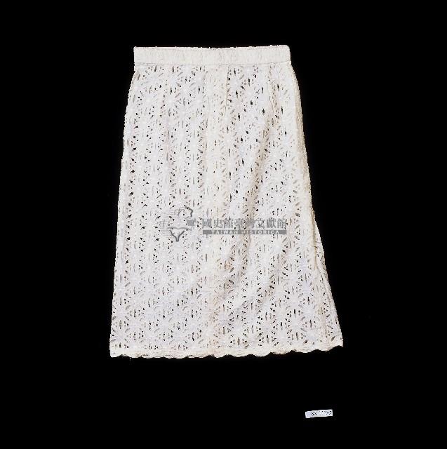 臺灣女性米白色簍空套裝裙子藏品圖，第1張