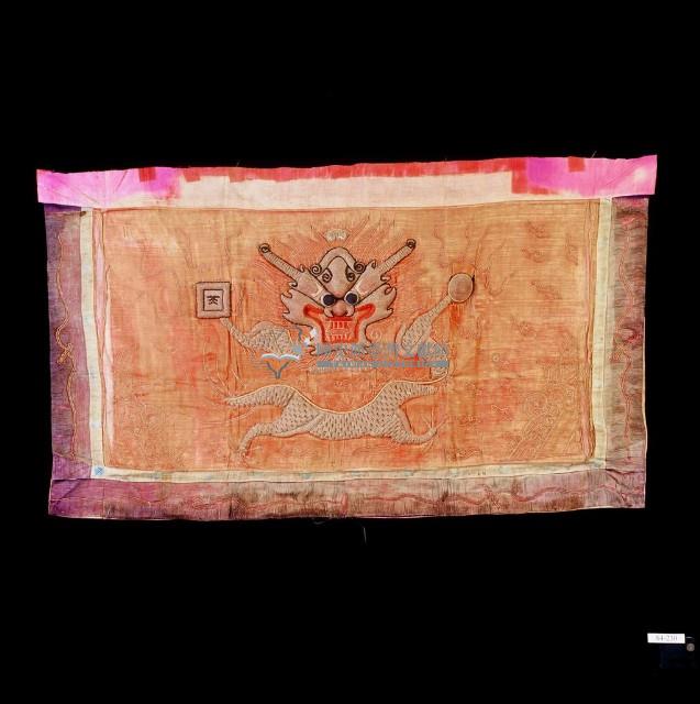 桌裙藏品圖，第1張