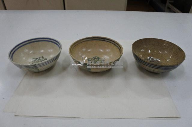 青花星紋福字款細密線紋碗（3）藏品圖，第1張