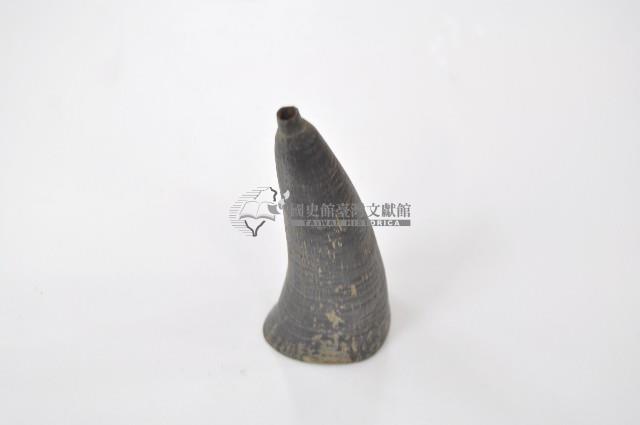 原住民牛角火藥盒藏品圖，第1張