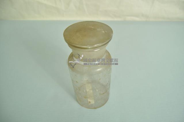 平頂塞蓋寬口短頸透明玻璃罐藏品圖，第1張