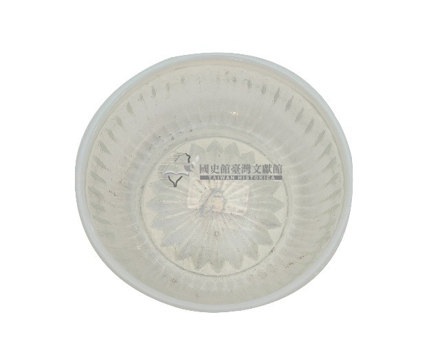 乳白色蓮瓣紋玻璃洗藏品圖，第1張