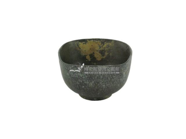 香園閣四委角口深腹銀碗藏品圖，第1張