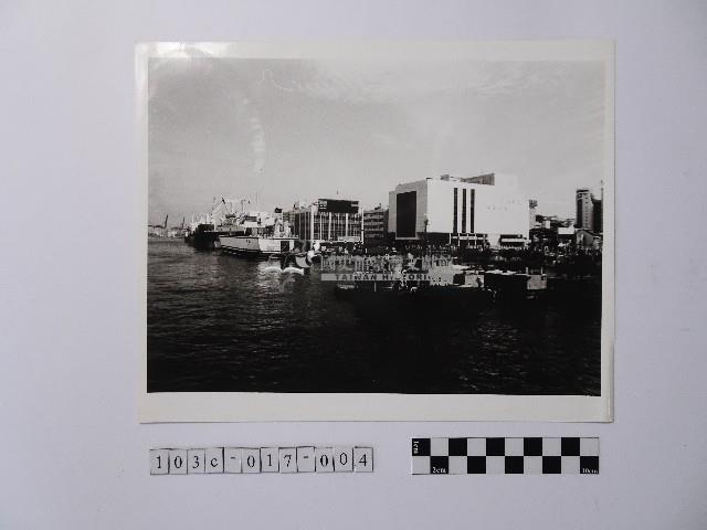 黃則修攝港口藏品圖，第1張