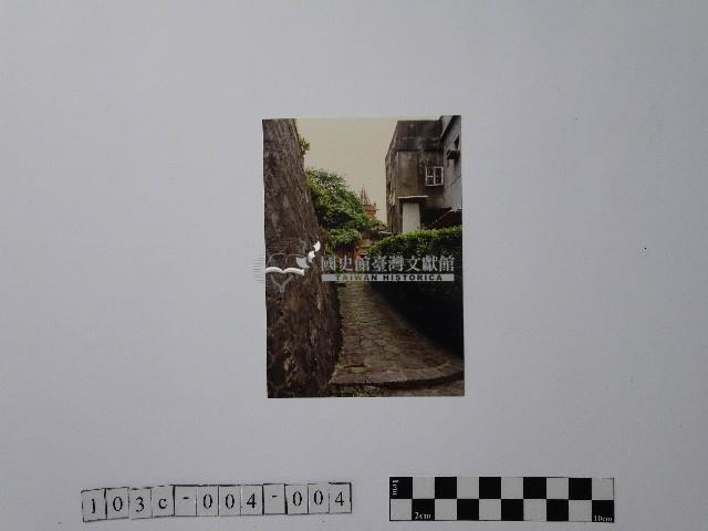 黃則修攝小巷口藏品圖，第1張