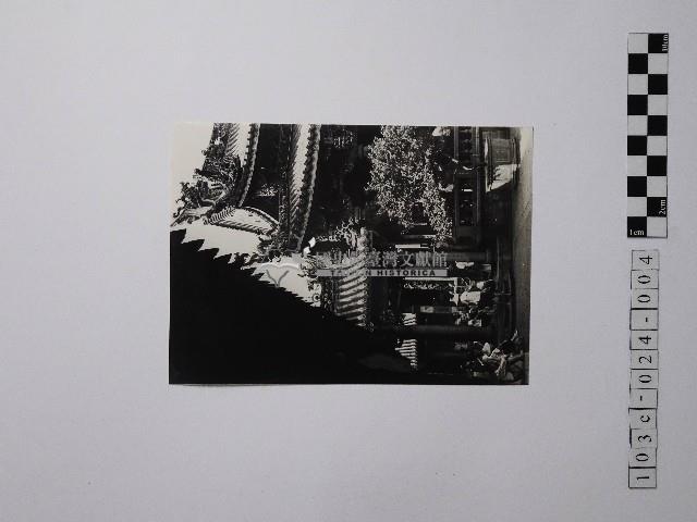 黃則修攝人群藏品圖，第1張