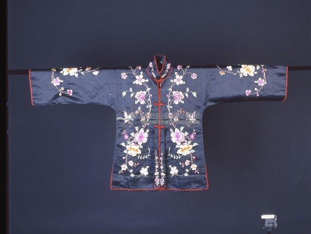 臺灣漢人族群女性婚禮禮褂藏品圖，第1張