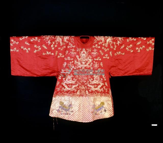 紅色寬袖吉祥繡樣新娘服藏品圖，第1張
