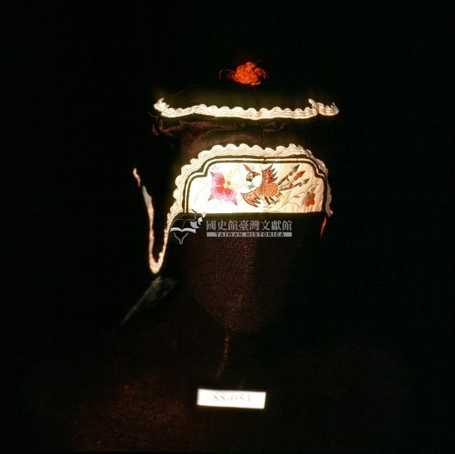 黑色鳳凰紋繡樣童帽藏品圖，第1張