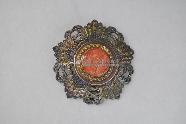 二等采玉勳章藏品圖，第1張