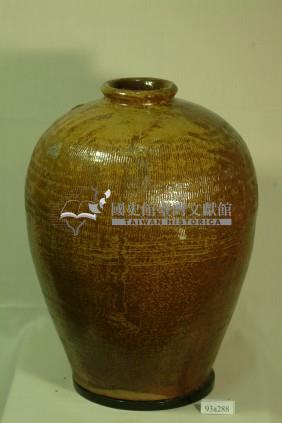 紅褐釉拍打印紋窄口豐肩式陶甕藏品圖，第1張