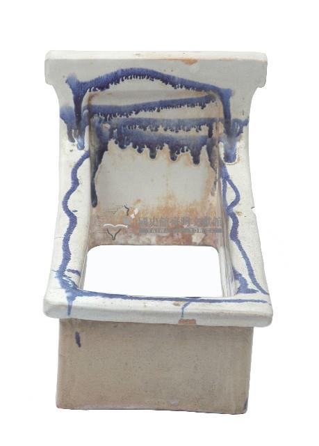 陶製藍白男用便器藏品圖，第1張