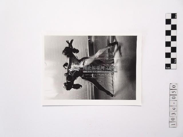 黃則修攝曹金鈴舞群藏品圖，第1張