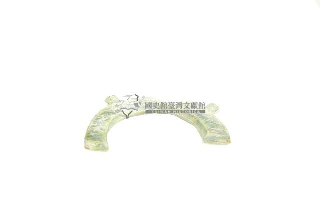 帶四突起玦形耳飾藏品圖，第1張