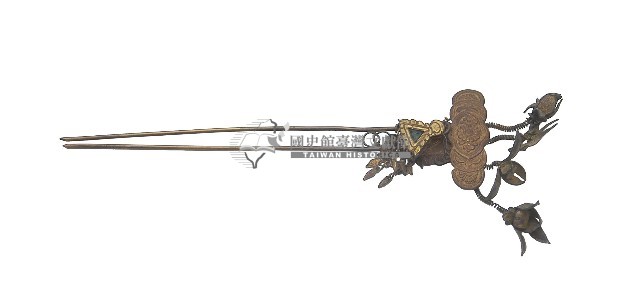 金屬製雕花髮釵兼耳挖藏品圖，第1張