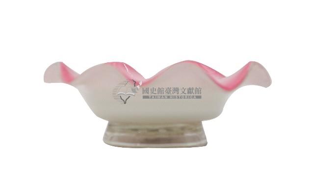 淡粉色花口花型盆藏品圖，第1張