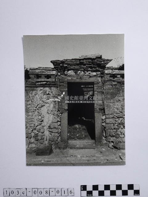 黃則修攝澎湖厝藏品圖，第1張