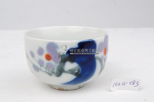 五彩寫意花卉紋直筒瓷杯藏品圖，第1張