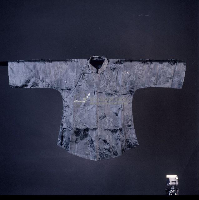 黑色緞面長衫藏品圖，第1張