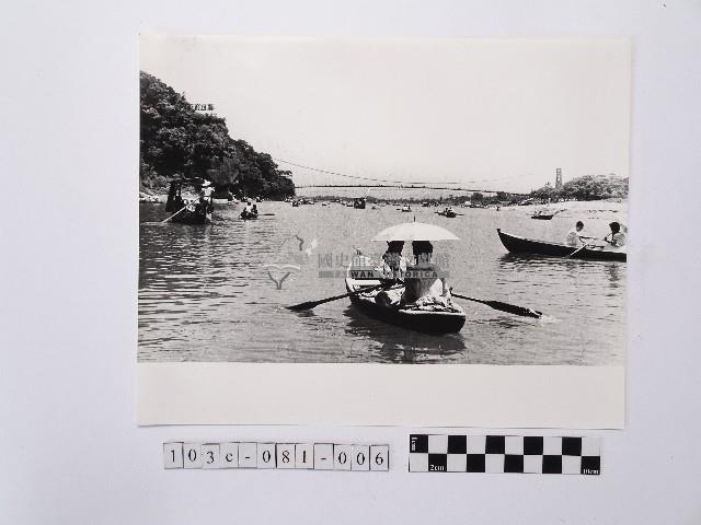 黃則修攝湖中景致5藏品圖，第1張