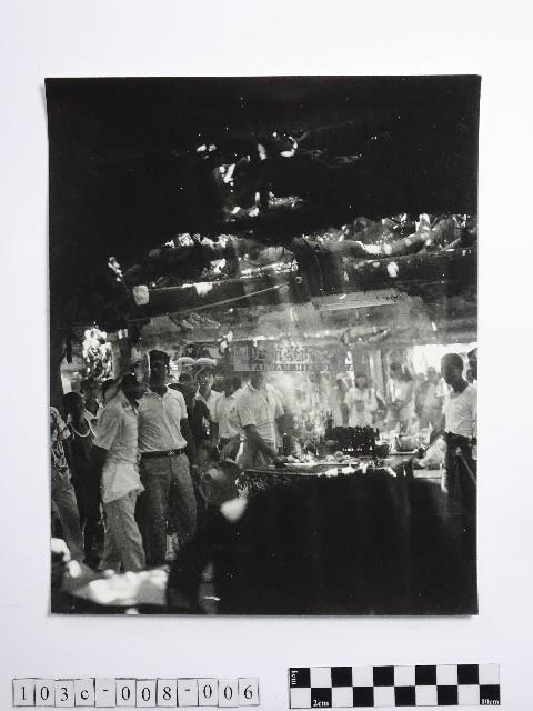 黃則修設童乩的祈禱藏品圖，第1張