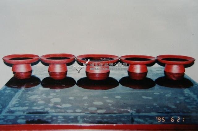 陶製供品盤藏品圖，第1張