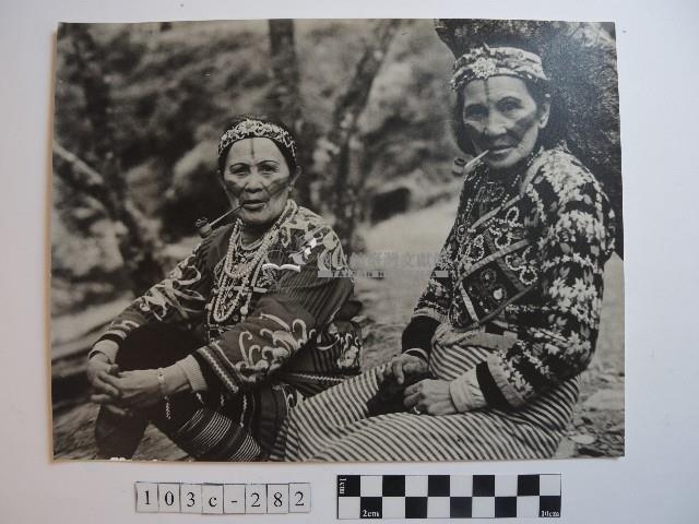 原住民黥面女長者藏品圖，第1張