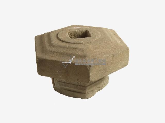 六角型石珠 藏品圖，第1張