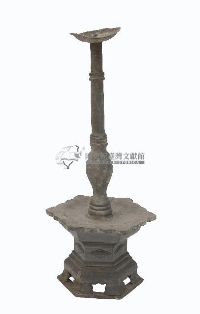 錫製燭臺一對藏品圖，第1張