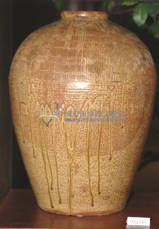 米白釉拍打印紋窄口豐肩式陶甕藏品圖，第1張