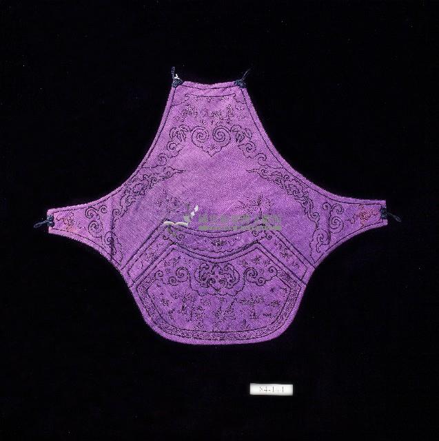 吉祥繡扇菱形客家肚兜藏品圖，第1張