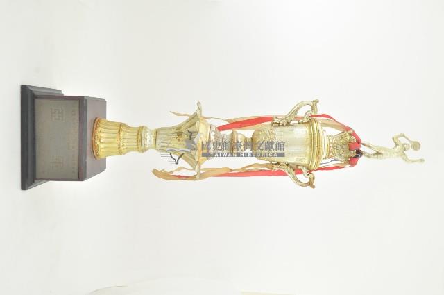 臺灣區第34屆金融杯軟式網球錦標賽個人壯年組亞軍獎座藏品圖，第1張