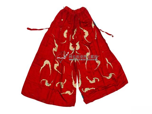 紅色鳥紋裙樣戲服藏品圖，第1張