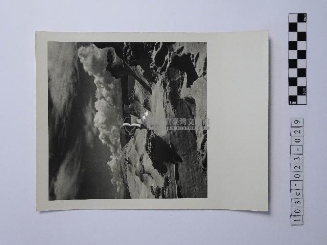 黃則修攝野柳地景藏品圖，第1張