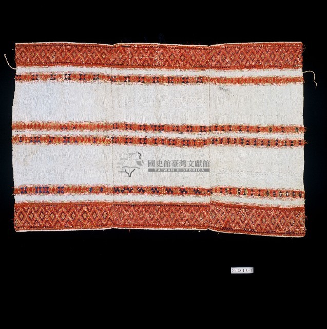 排灣族褐色織品方巾藏品圖，第1張