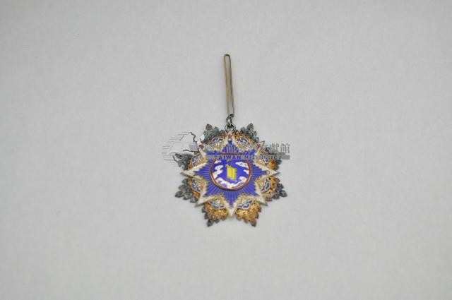 四等雲麾領綬勳章藏品圖，第1張