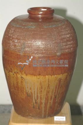 紅褐流釉拍打印紋窄口豐肩式陶甕藏品圖，第1張