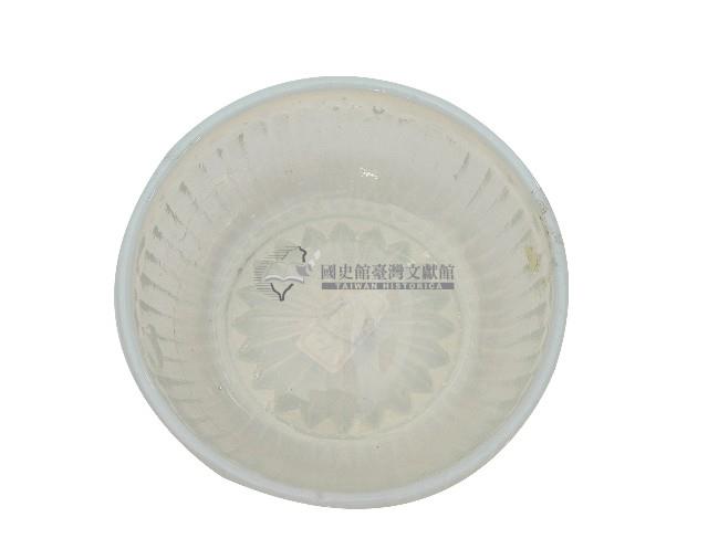 乳白色蓮瓣紋玻璃洗藏品圖，第1張