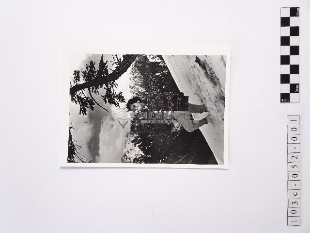 黃則修攝女藝人江霞1藏品圖，第1張