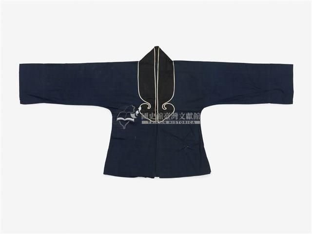 深藍色黑領上衣戲服藏品圖，第1張