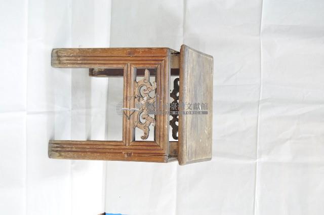 方凳藏品圖，第1張