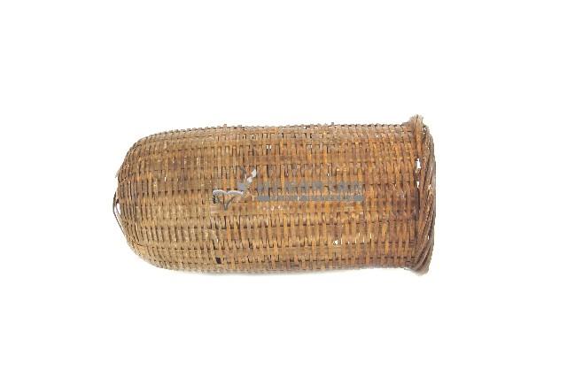 賽夏族長筒藤簍藏品圖，第1張