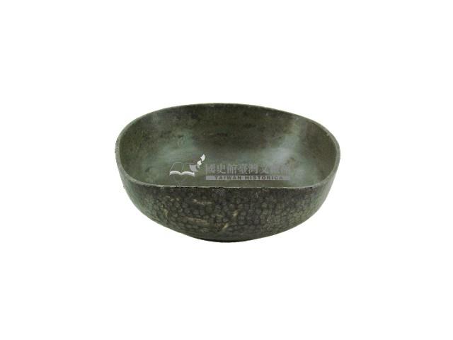 香園閣四委角口淺腹銀碗藏品圖，第1張