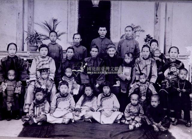 苑裡陳家老照片藏品圖，第1張