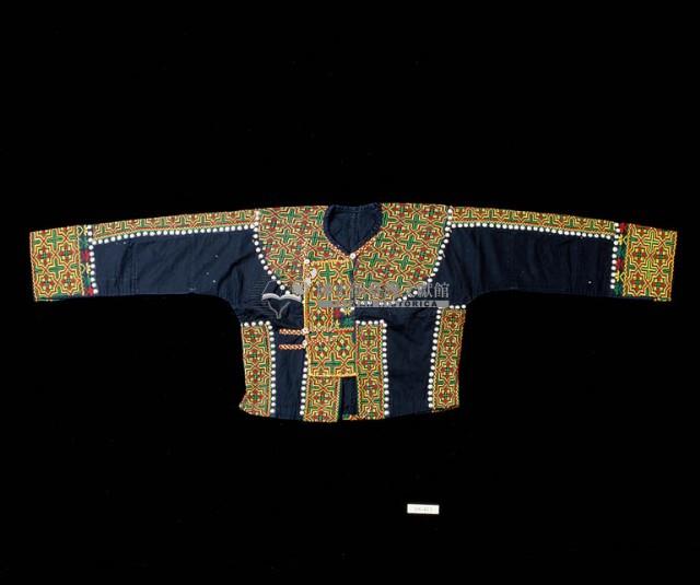 魯凱族男上衣藏品圖，第1張