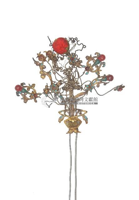 金屬製花卉圖形髮釵藏品圖，第1張