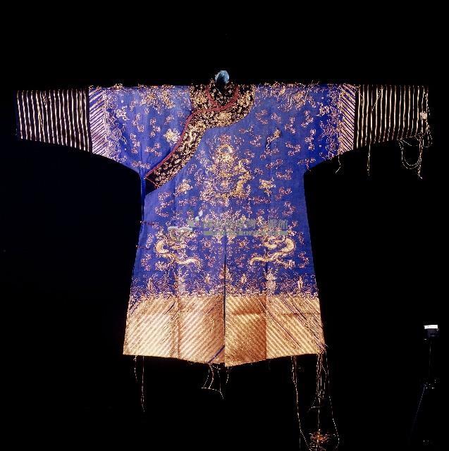 立領大襟蟒袍藏品圖，第1張