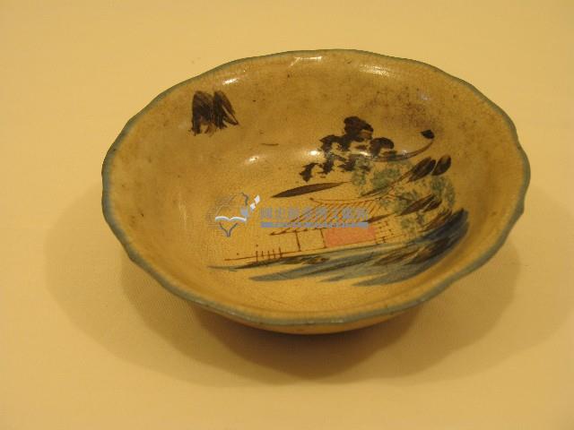 青口寫意山水屋舍紋深腹葵花口碗藏品圖，第1張